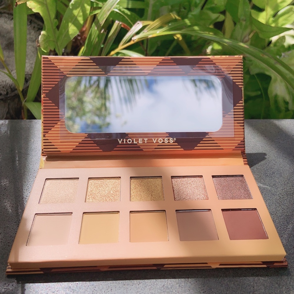Violet Voss Golden Sunflower eye shadow